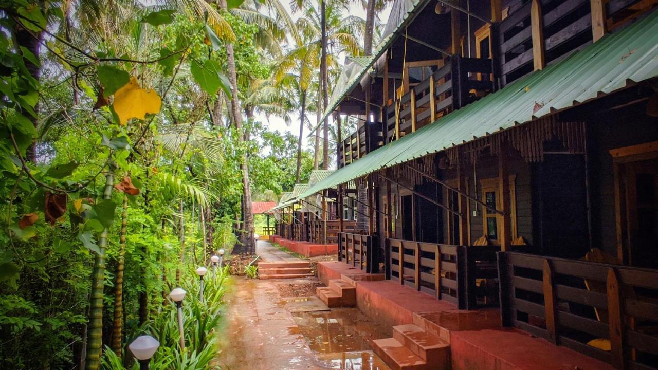 Hotel Shunyachi Lotusfeet Morjim Exteriér fotografie