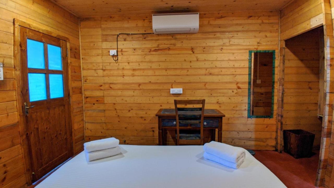 Hotel Shunyachi Lotusfeet Morjim Exteriér fotografie
