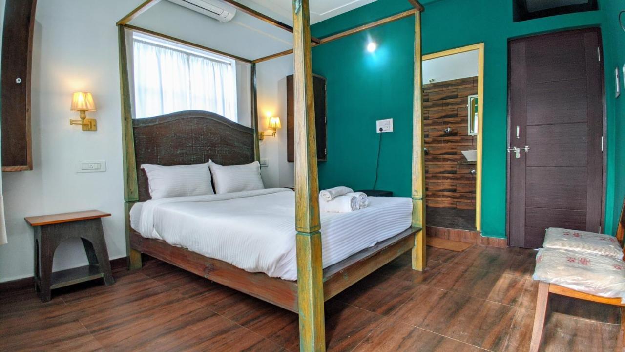 Hotel Shunyachi Lotusfeet Morjim Exteriér fotografie